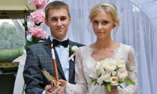 На свадьбе Берендеева Григорьева прослезилась, а Мавлютов искал жену